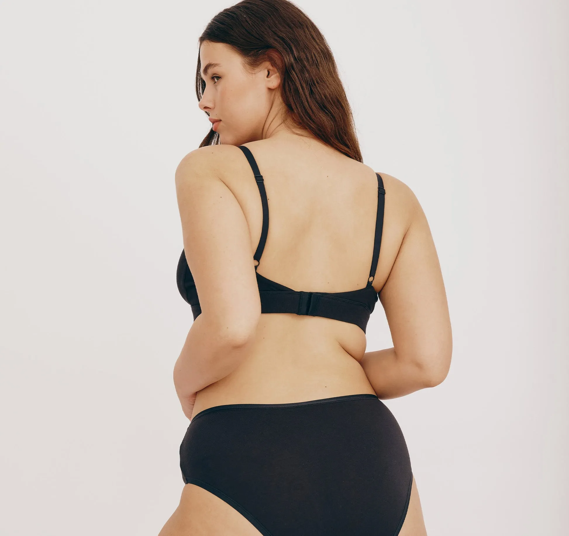 Core Triangle Bralette - Black