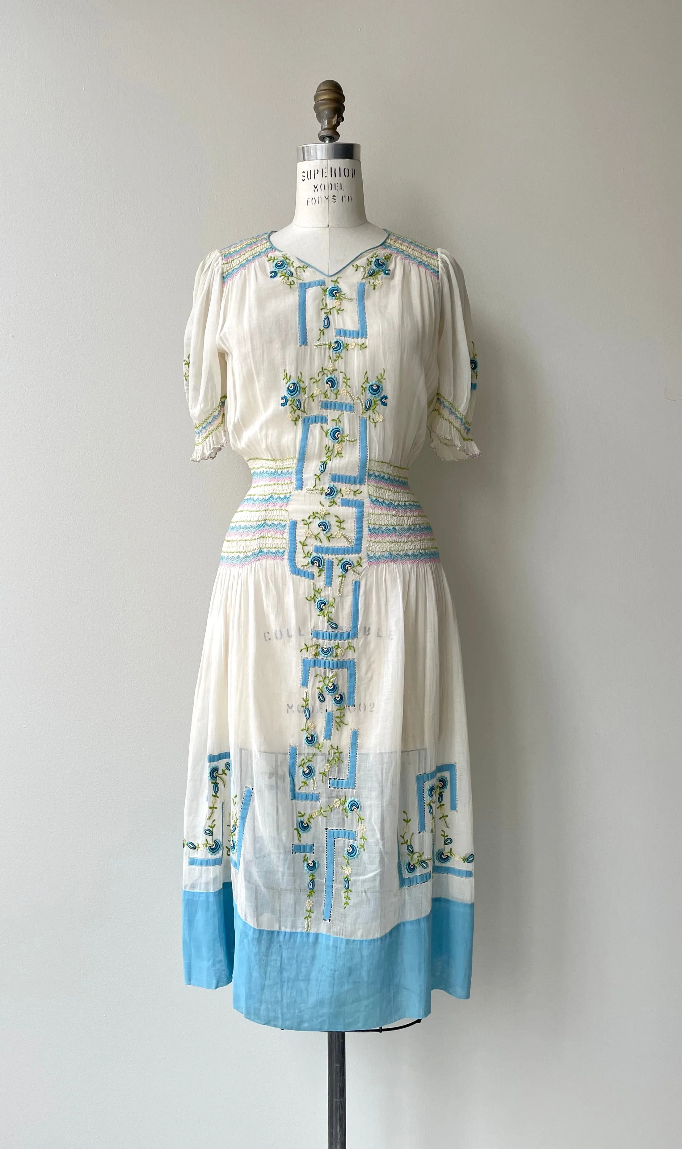 Lilijana Embroidered Dress | 1920s