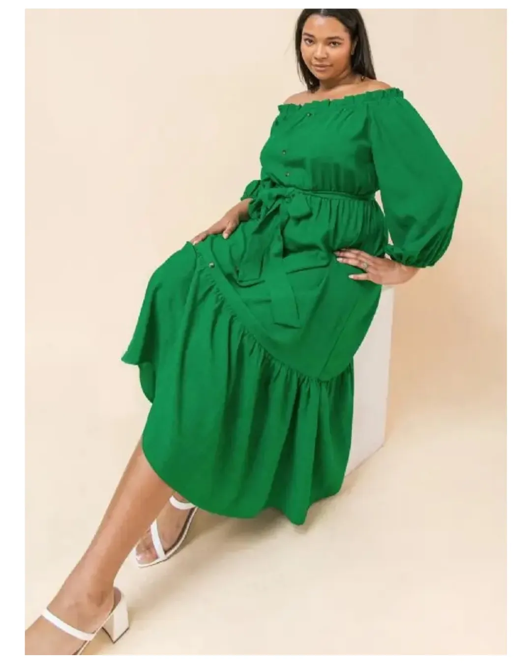 Sarah - Plus Size Solid Midi Dress