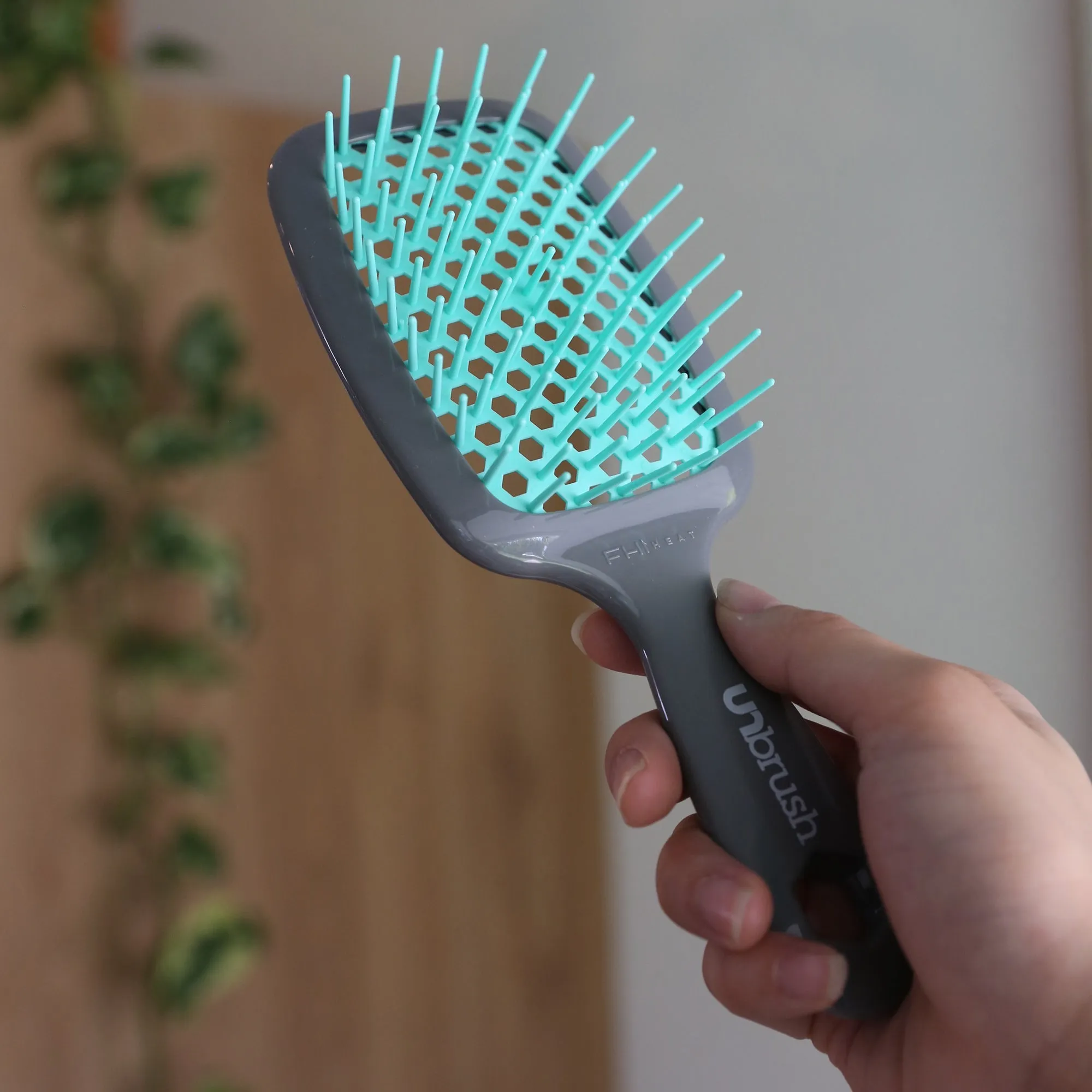 UNbrush Detangling Hair Brush - Aurora